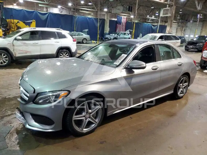 2015 Mercedes Benz C-Class фото