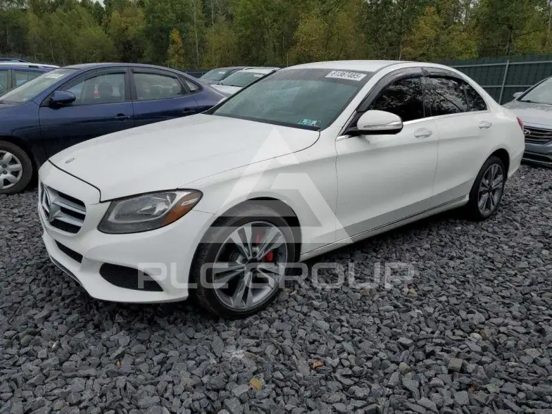2015 Mercedes Benz C-Class фото