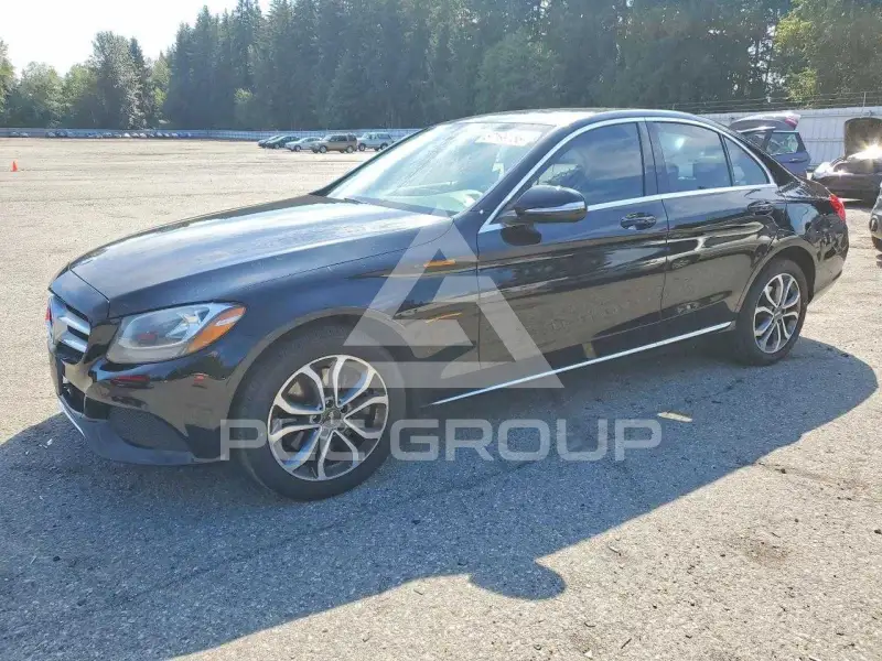 2015 Mercedes Benz C-Class фото
