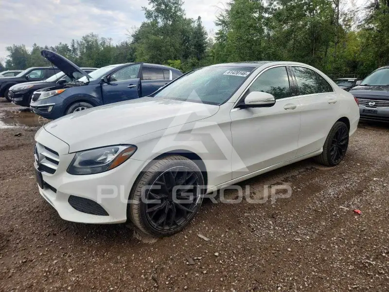 2015 Mercedes Benz C-Class фото