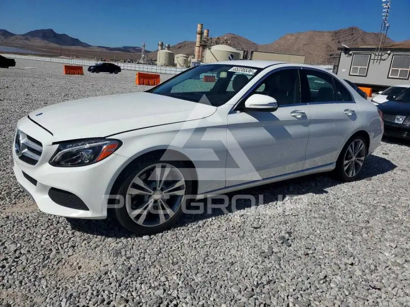 2015 Mercedes Benz C-Class фото