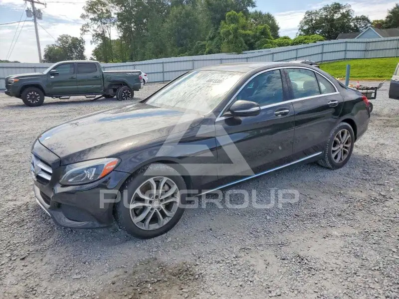 2015 Mercedes Benz C-Class фото