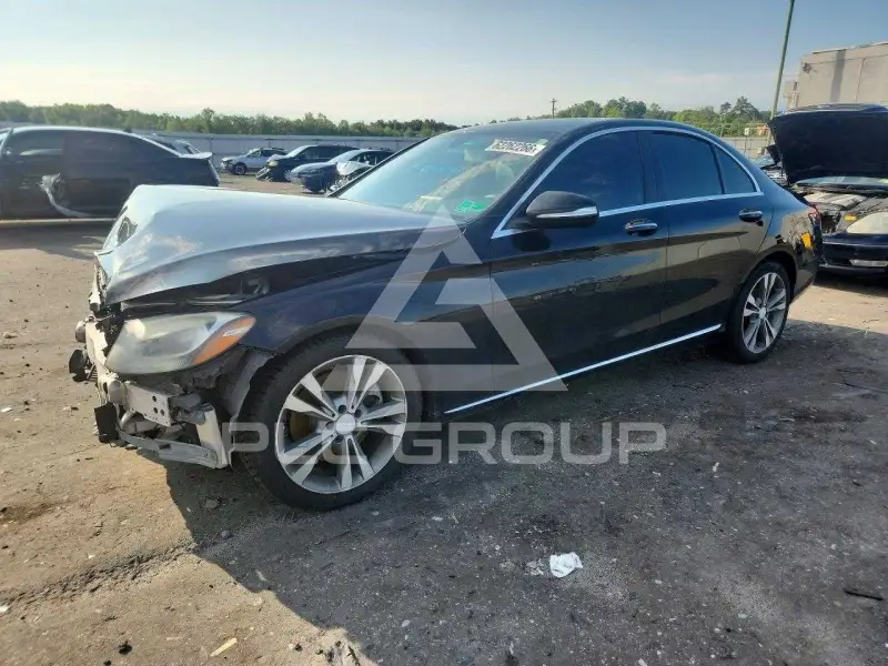 2015 Mercedes Benz C-Class фото