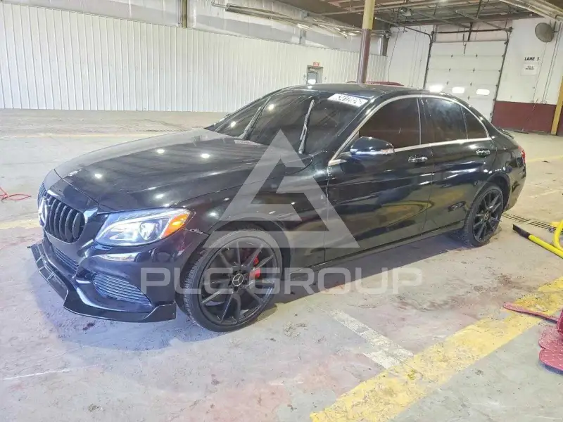 2015 Mercedes Benz C-Class photo