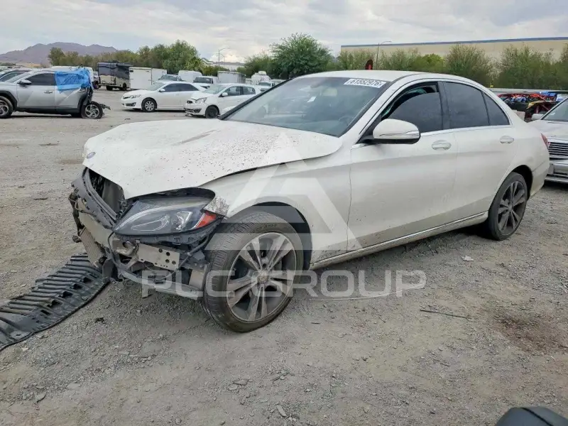 2015 Mercedes Benz C-Class фото