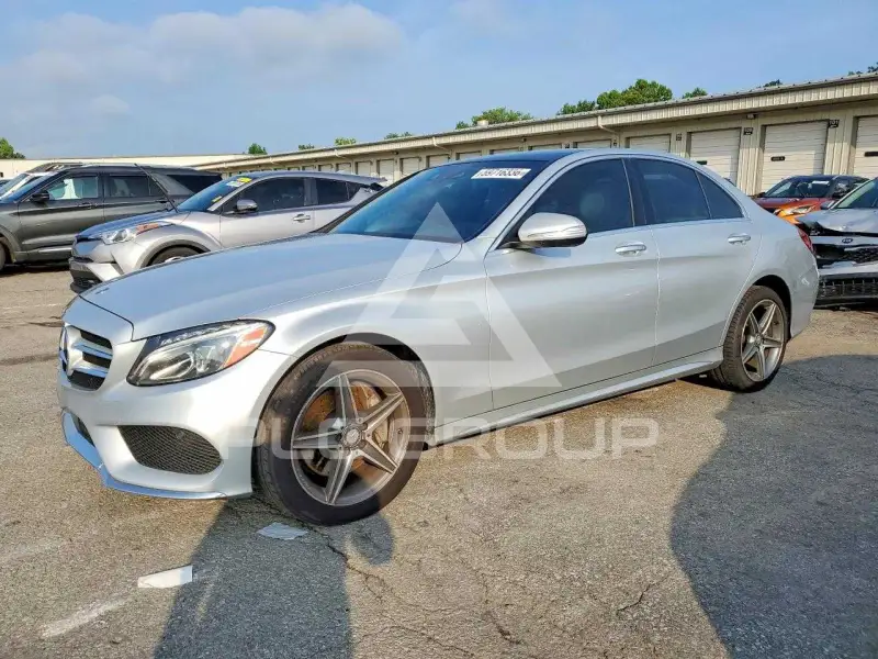 2015 Mercedes Benz C-Class photo