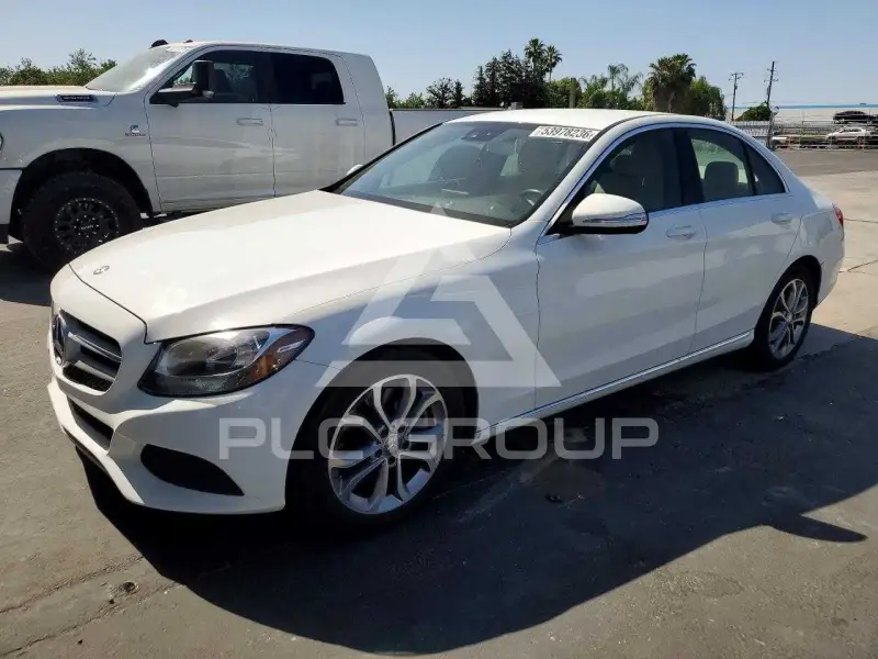 2015 Mercedes Benz C-Class фото
