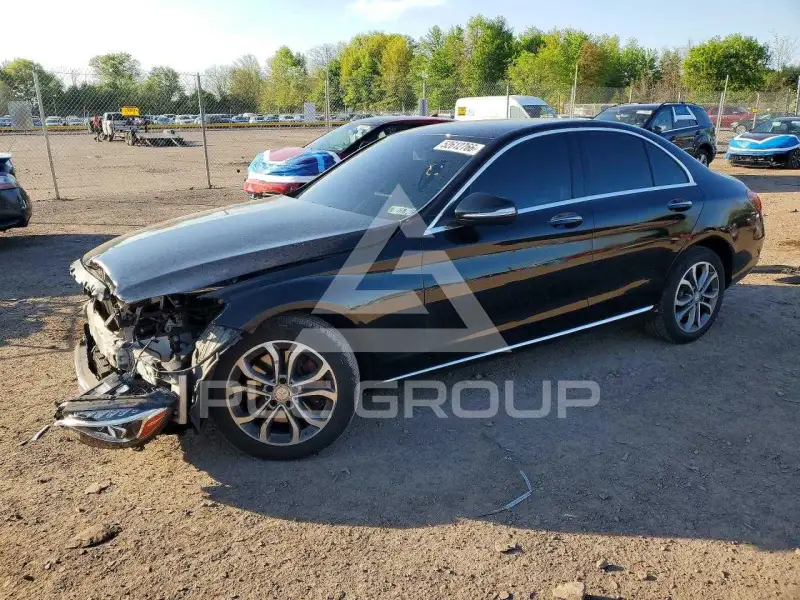 2015 Mercedes Benz C-Class фото