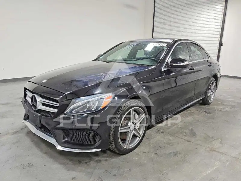 2015 Mercedes Benz C-Class фото