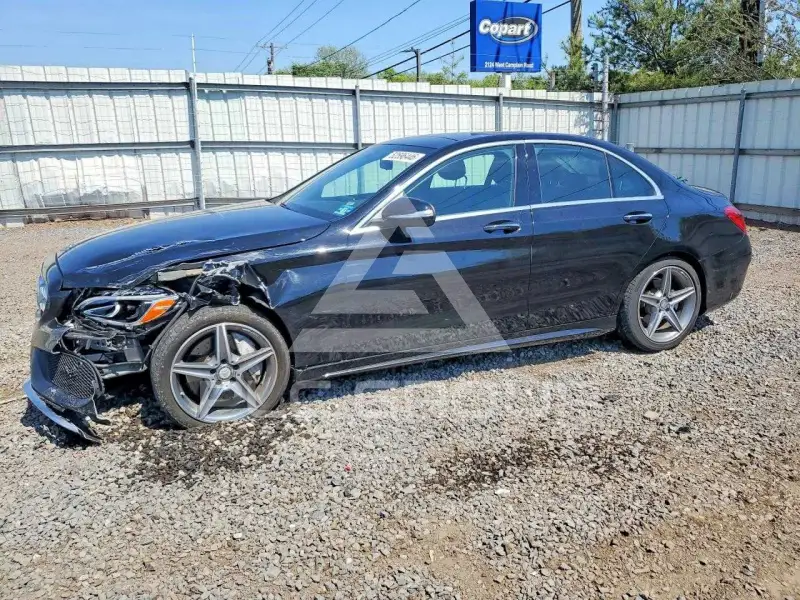 2015 Mercedes Benz C-Class фото