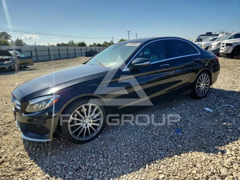 2015 Mercedes Benz C-Class фото