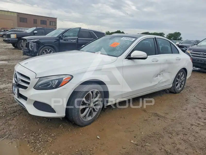 2015 Mercedes Benz C-Class фото