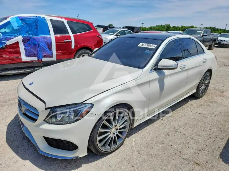 2015 Mercedes Benz C-Class фото