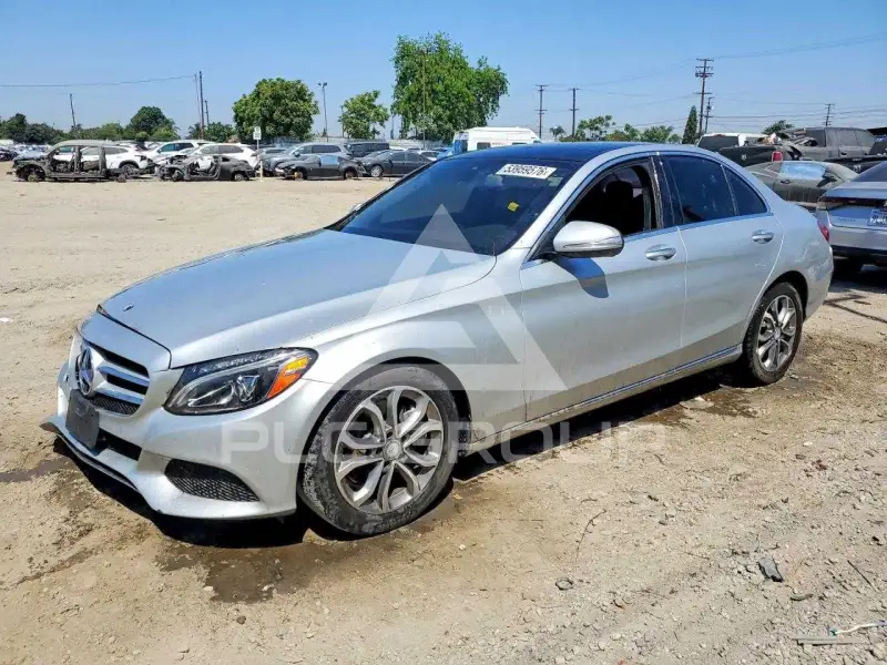 2015 Mercedes Benz C-Class фото