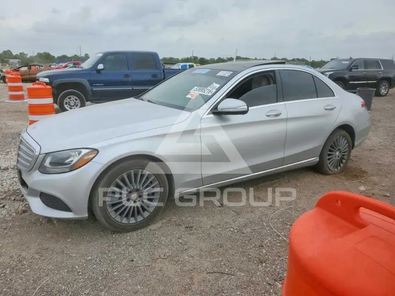 2015 Mercedes Benz C-Class фото