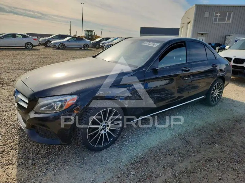 2015 Mercedes Benz C-Class photo