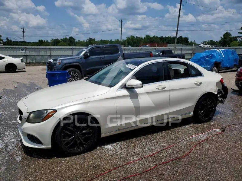2015 Mercedes Benz C-Class фото