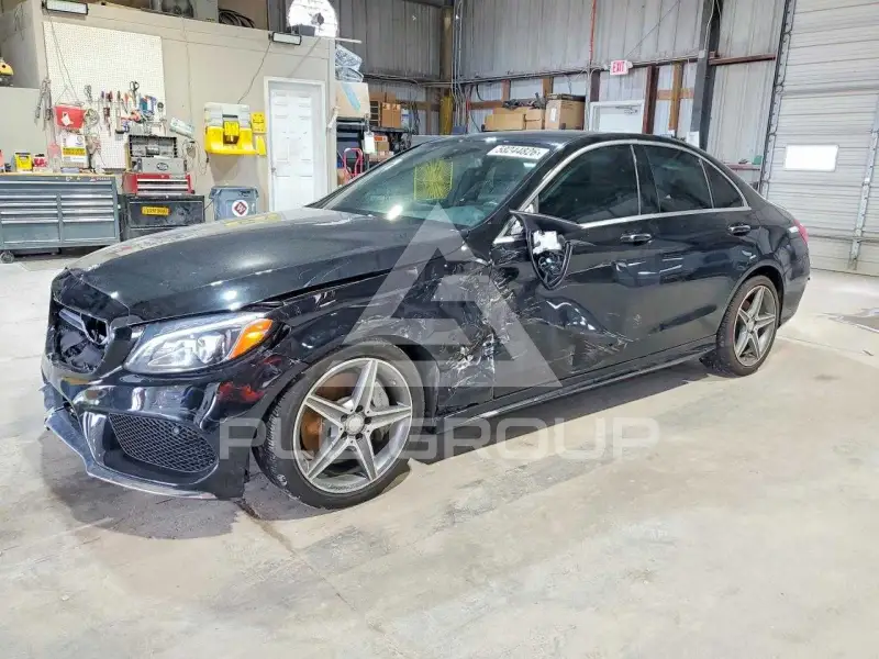 2015 Mercedes Benz C-Class фото