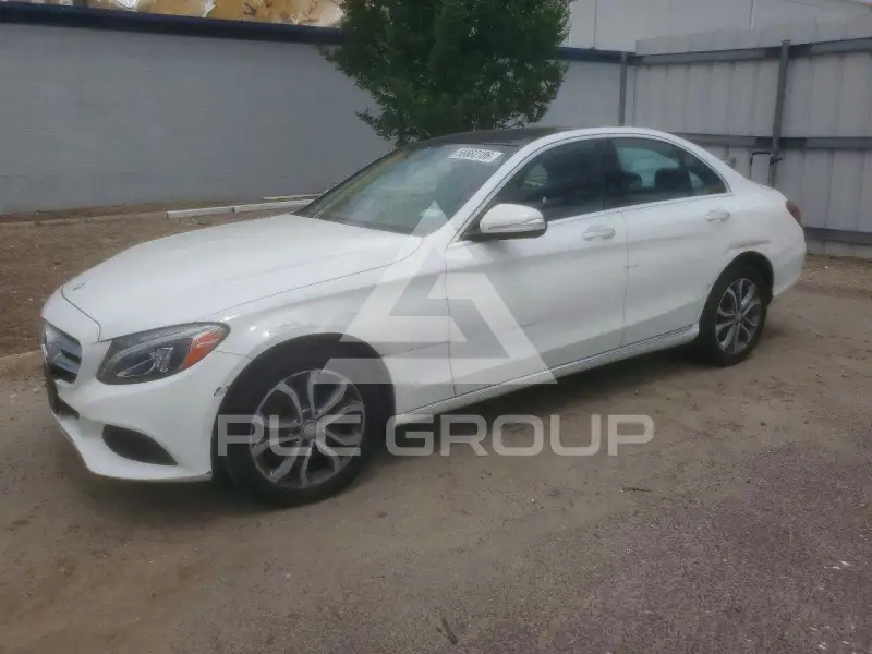 2015 Mercedes Benz C-Class фото
