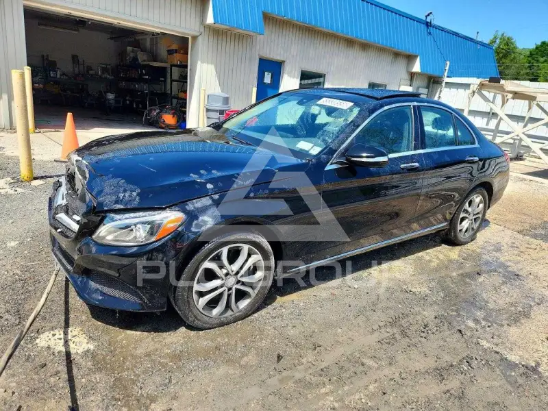 2015 Mercedes Benz C-Class фото