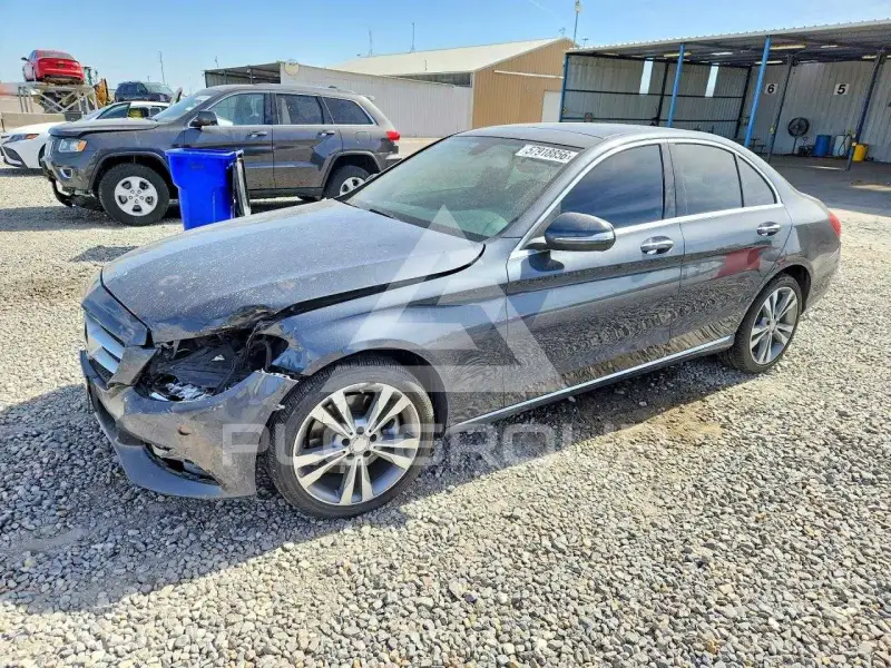 2015 Mercedes Benz C-Class фото