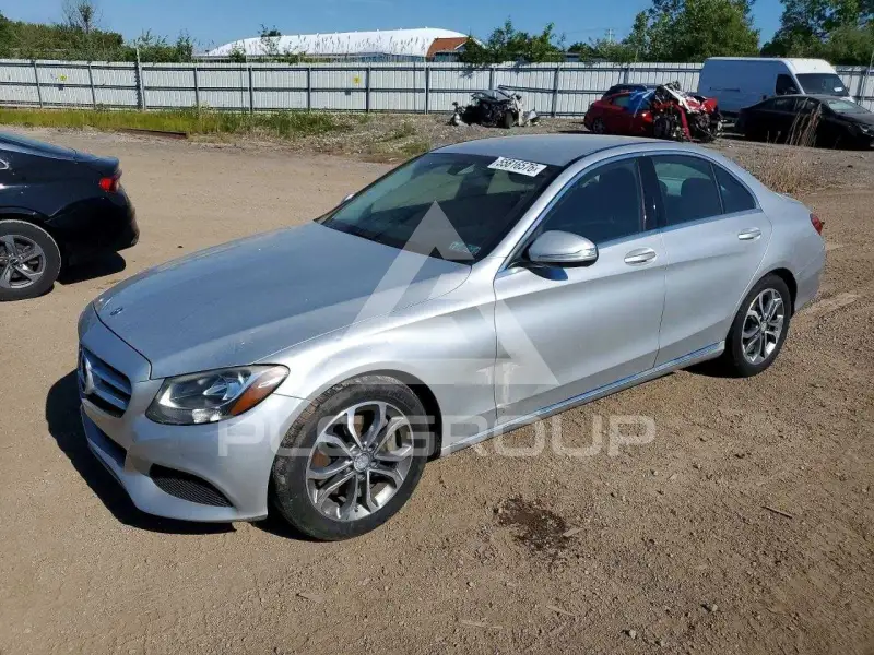 2015 Mercedes Benz C-Class фото