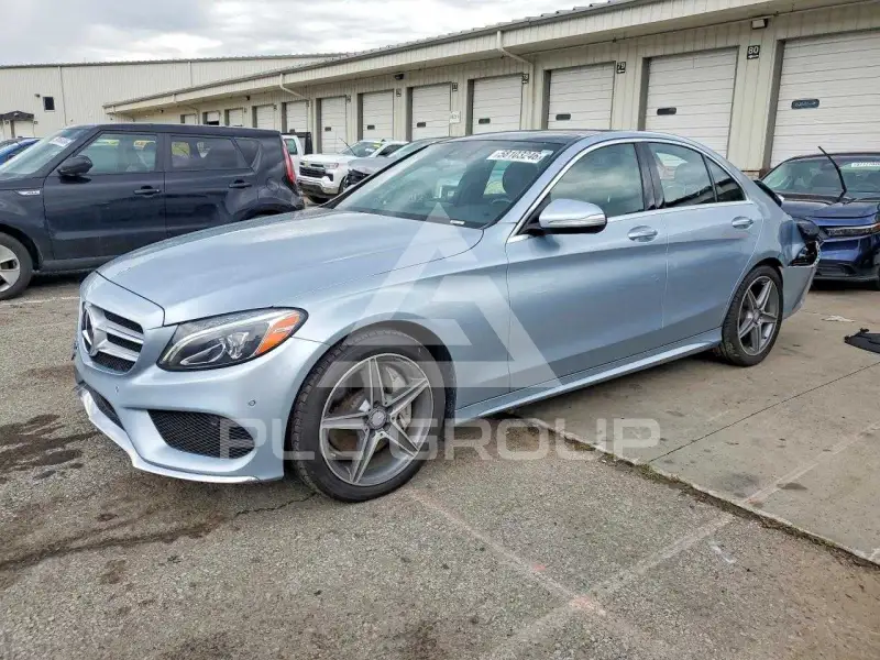 2015 Mercedes Benz C-Class фото