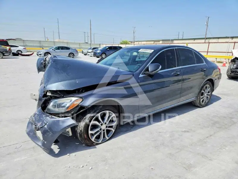 2015 Mercedes Benz C-Class photo