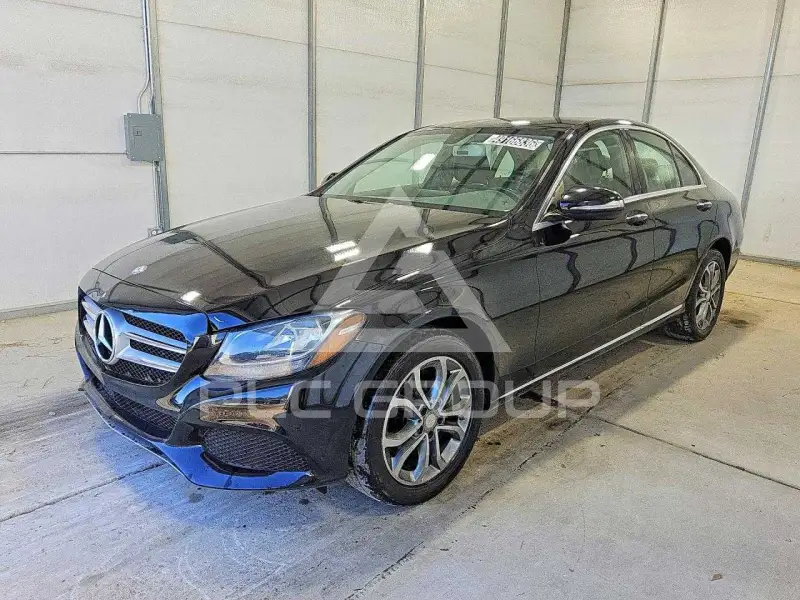 2015 Mercedes Benz C-Class фото