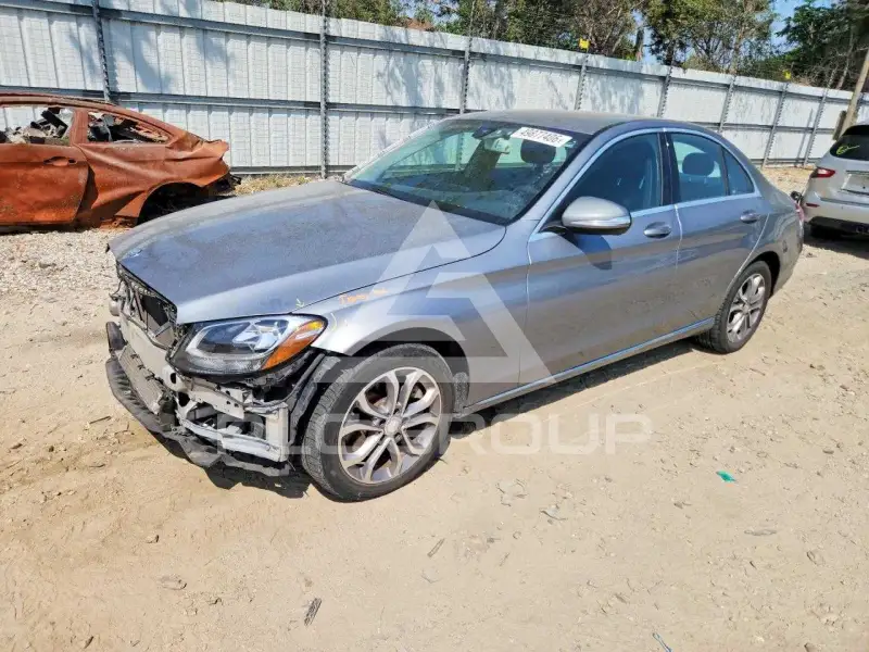 2015 Mercedes Benz C-Class фото