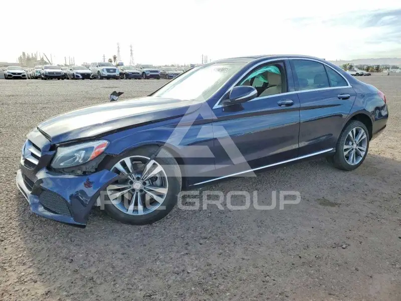 2015 Mercedes Benz C-Class photo
