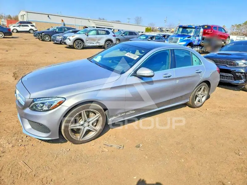 2015 Mercedes Benz C-Class фото
