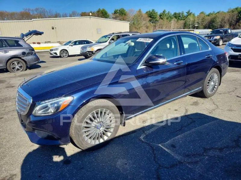 2015 Mercedes Benz C-Class фото