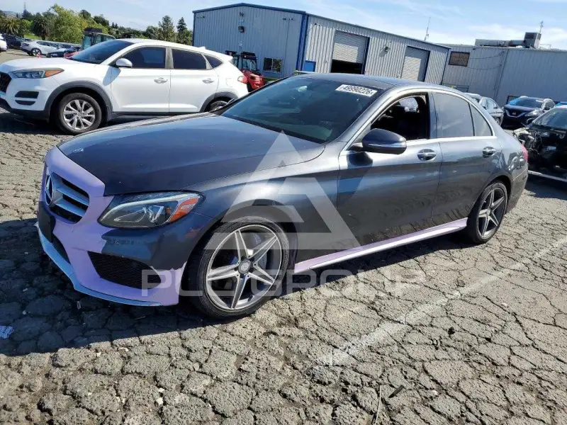 2015 Mercedes Benz C-Class photo