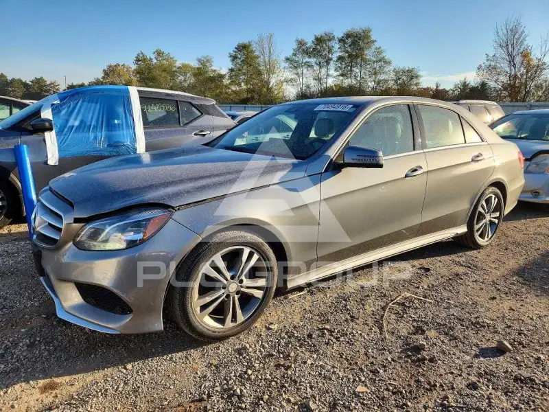 2015 Mercedes Benz E-Class фото
