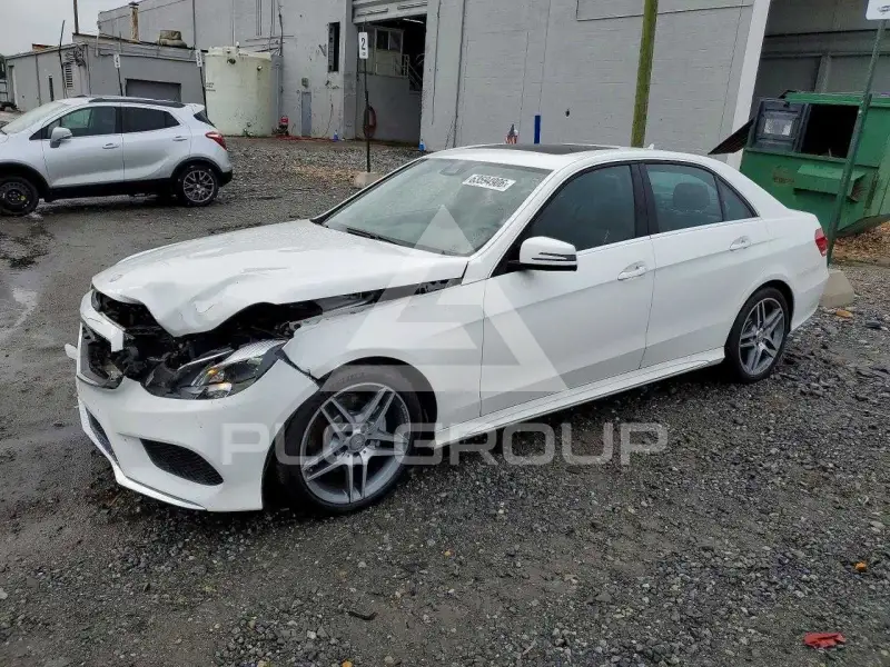 2015 Mercedes Benz E-Class фото