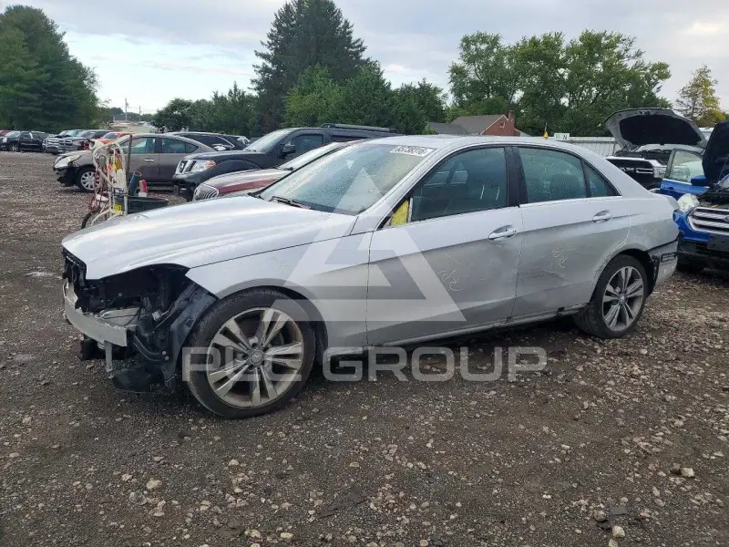 2015 Mercedes Benz E-Class фото