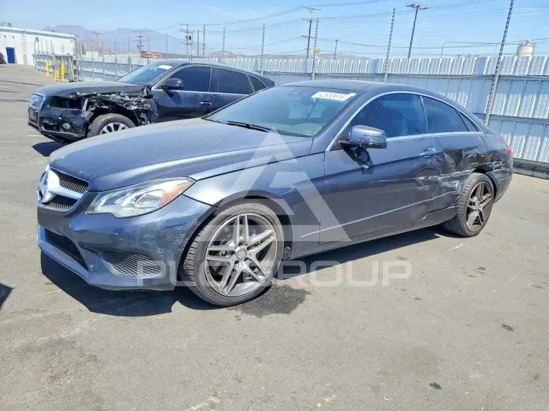 2015 Mercedes Benz E-Class photo