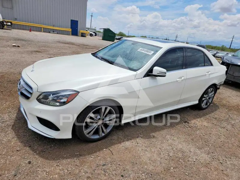 2015 Mercedes Benz E-Class photo