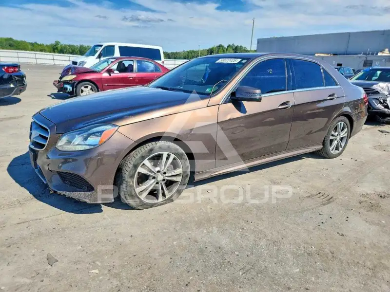 2015 Mercedes Benz E-Class photo