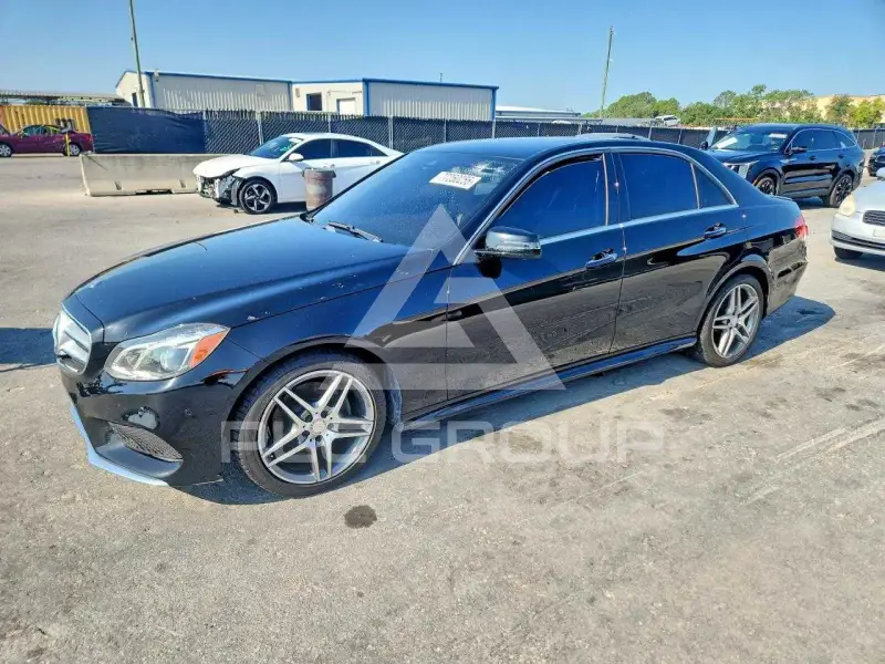 2015 Mercedes Benz E-Class photo