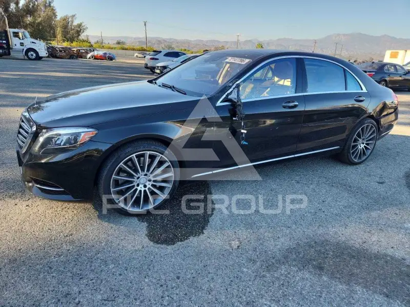 2015 Mercedes Benz S-Class фото
