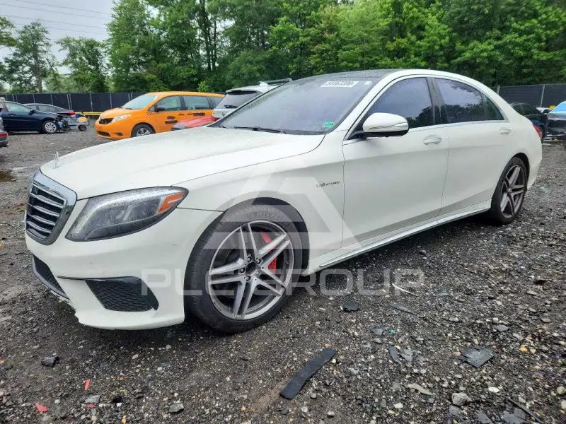 2015 Mercedes Benz S-Class фото
