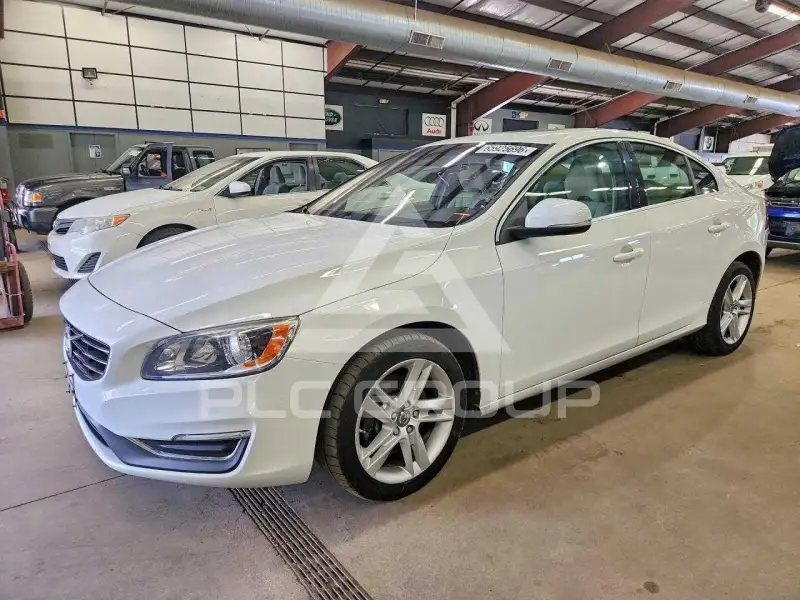 2015 Volvo S60 photo