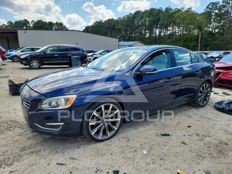 2015 Volvo S60 фото