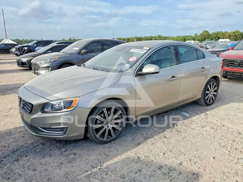 2015 Volvo S60 фото
