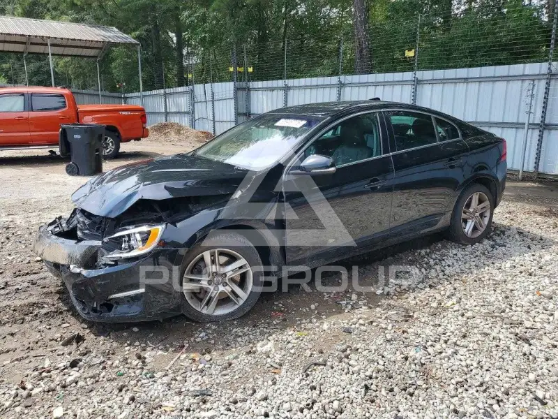 2015 Volvo S60 фото