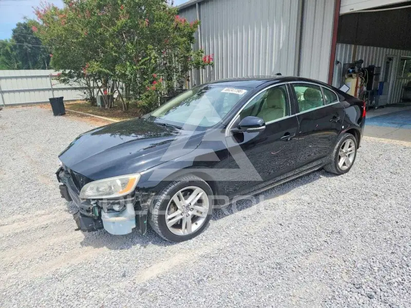 2015 Volvo S60 фото