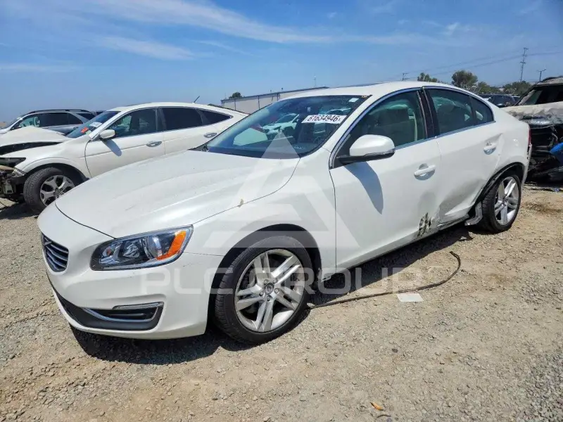 2015 Volvo S60 фото