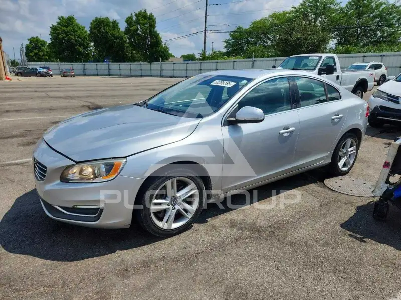 2015 Volvo S60 фото